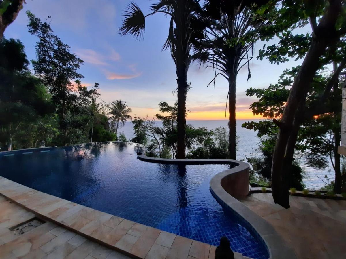 Edge Resort, Yogyakarta Parangtritis Exterior photo