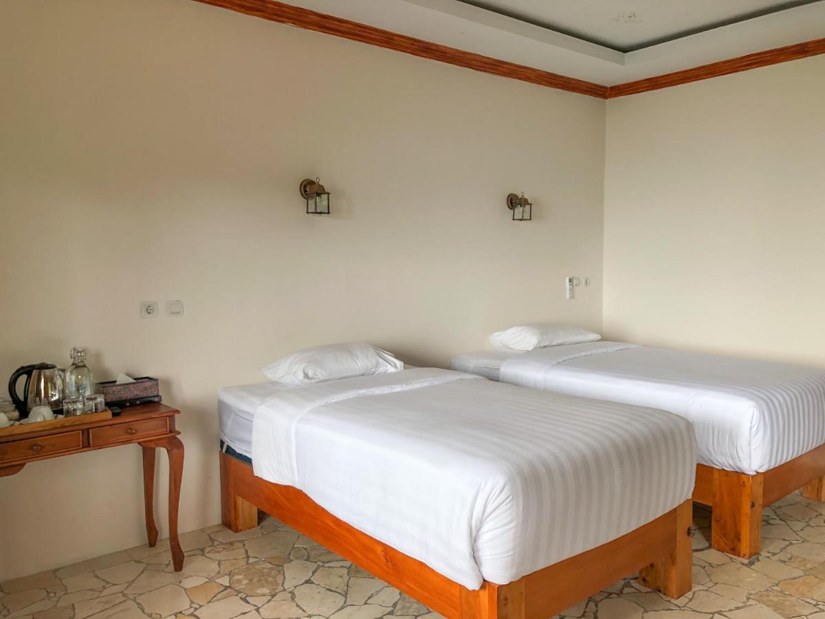 Edge Resort, Yogyakarta Parangtritis Exterior photo