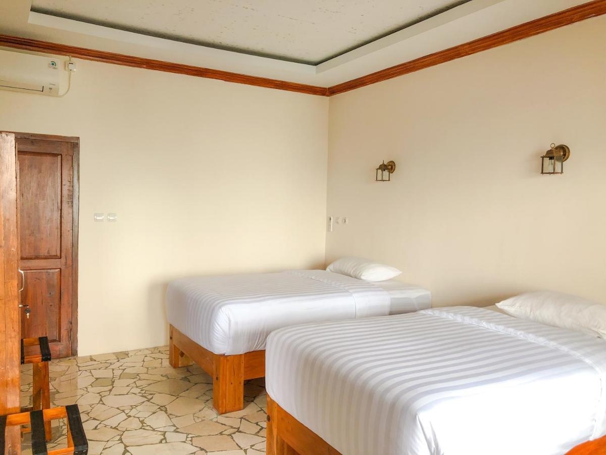 Edge Resort, Yogyakarta Parangtritis Exterior photo